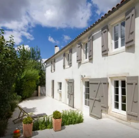 La Tonnelle Fleurie D'hotes Bed and breakfast *